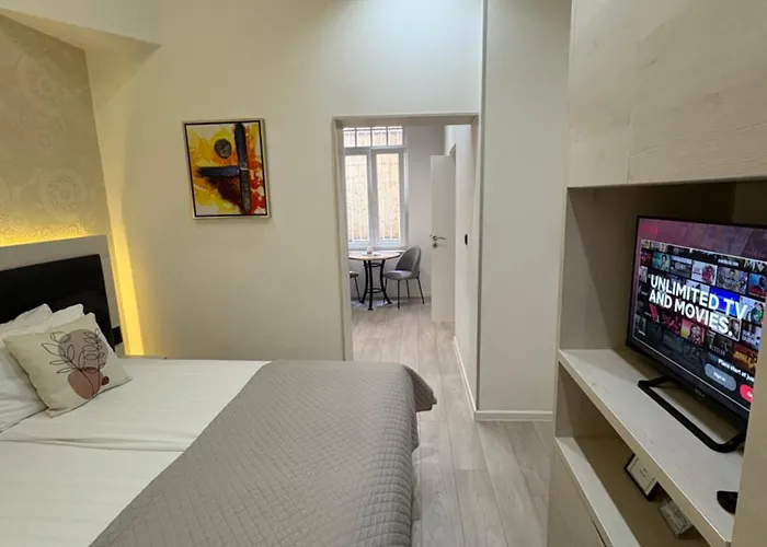 Boulevard Apartments